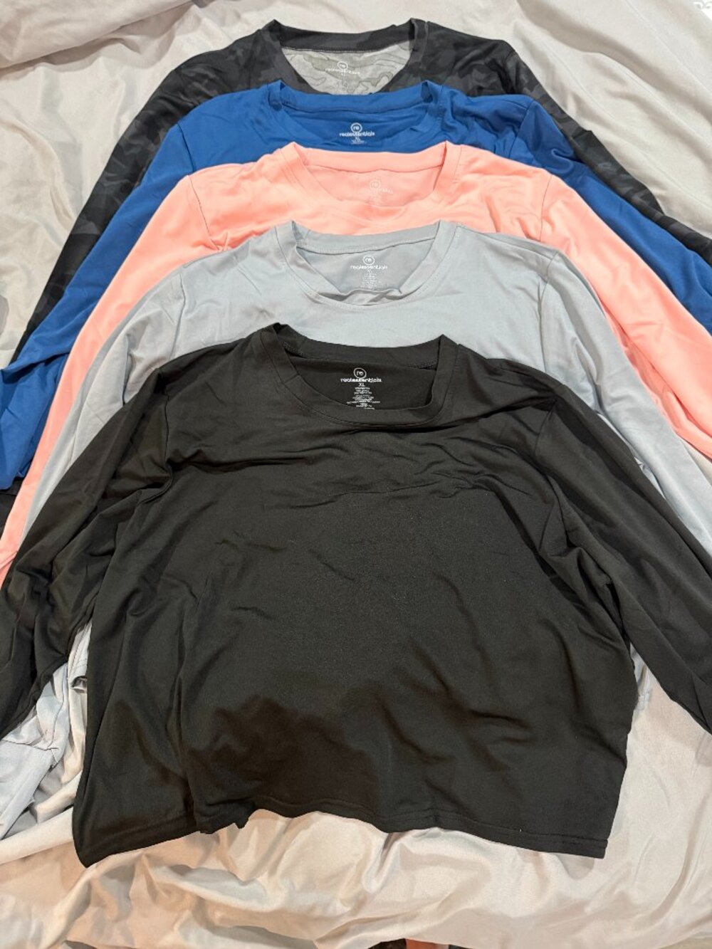 Real Essentials Women’s XL Cropped Long-Sleeve Athletic Tops – Lot of 5 NWOT